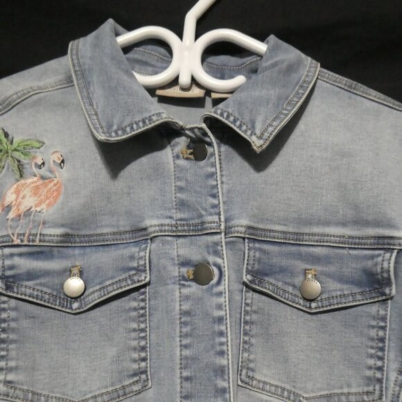 CHICO'S | size 3 | Button-Up Front Blue Denim Jacket | Flamingo Front and Back - Picture 4 of 16